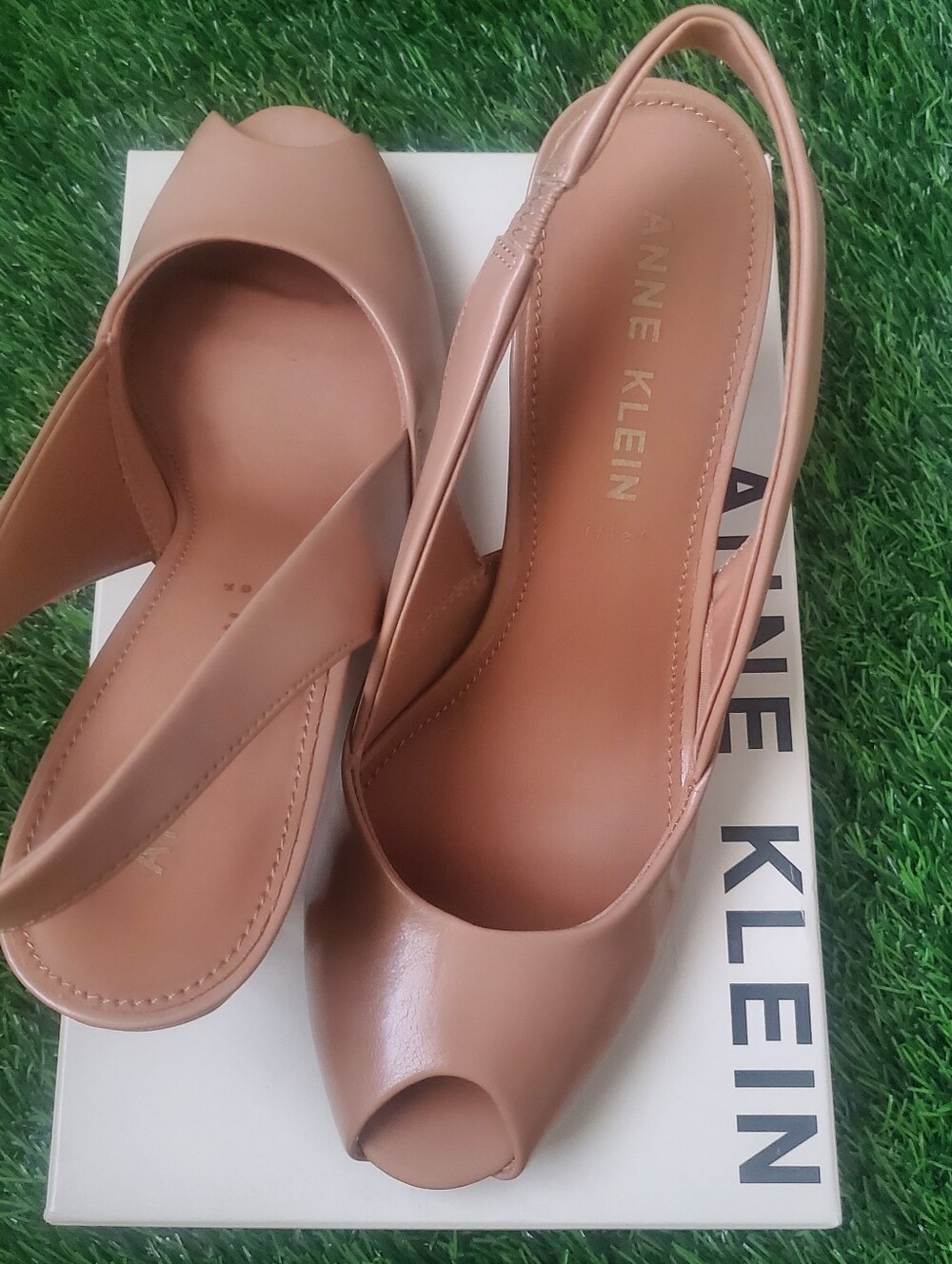 Anne Klein Jovi Slingback